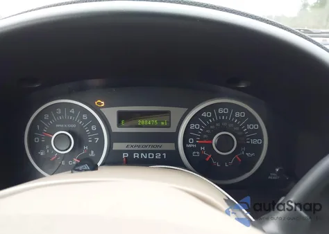 2005 Ford Expedition Eddie Bauer/King Ranch from USA, damaged, VIN 1FMFU18505LA22408